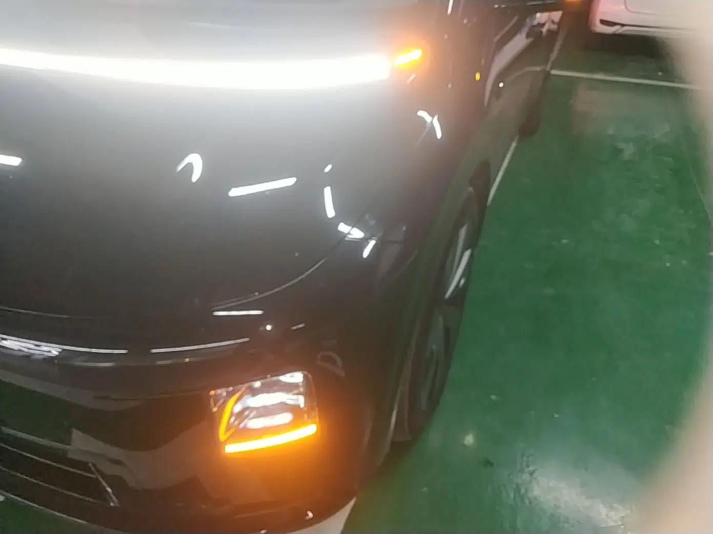 Li Auto i8 2025 Model Standard Version — миниатюра 8