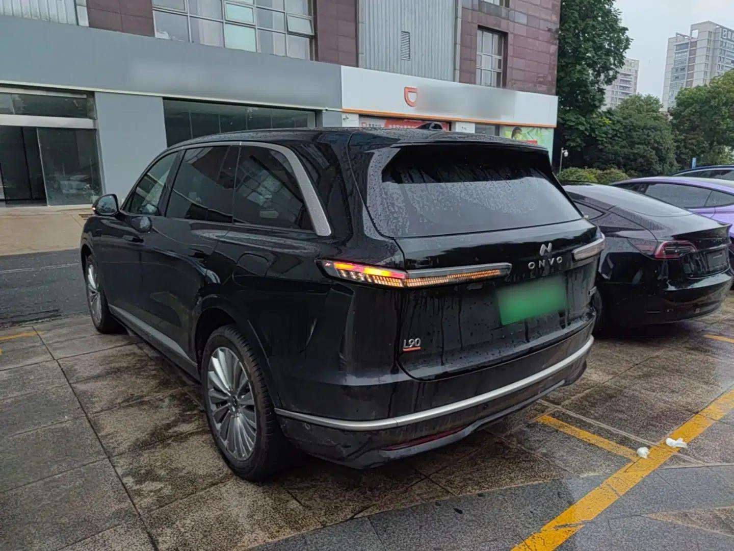 ONVO Luxeed L90 2025 Model—Ultra Six-Seater Version — миниатюра 13