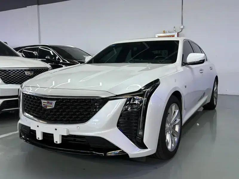 2024 Cadillac CT5 28T Luxury Pro — миниатюра 1