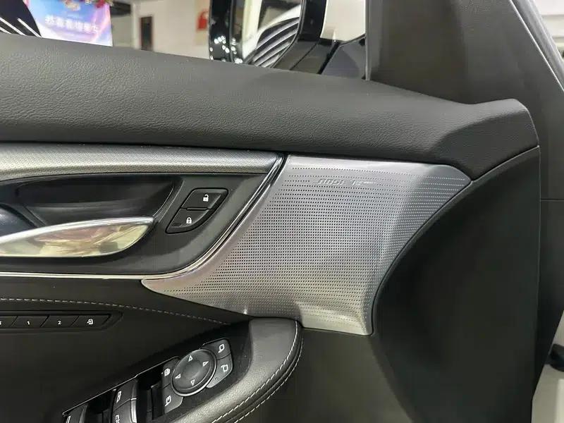 Cadillac CT5 2023 28T Premium — миниатюра 7