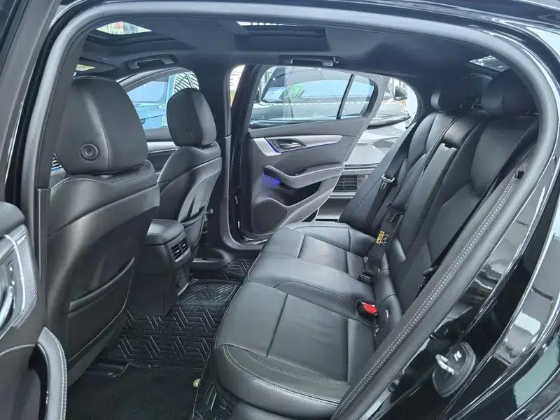2022 Cadillac CT5 28T Luxury Standard Edition — миниатюра 12