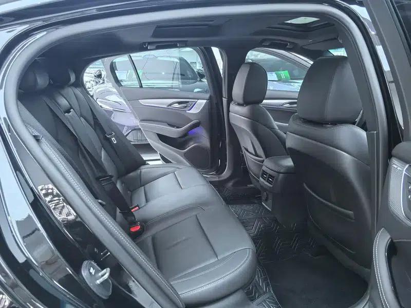 2022 Cadillac CT5 28T Luxury Standard Edition — миниатюра 14