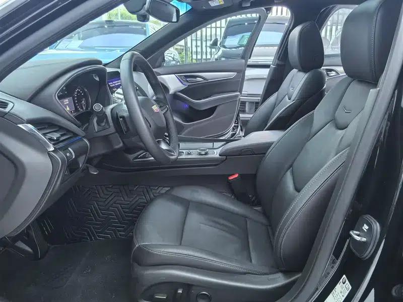 2022 Cadillac CT5 28T Luxury Standard Edition — миниатюра 10