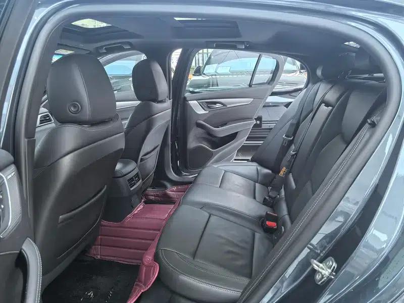 2020 Cadillac CT5 28T Luxury — миниатюра 14