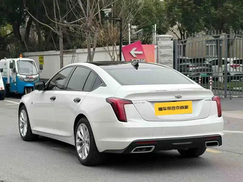2023 Cadillac CT5 28T Luxury Standard Edition — миниатюра 4