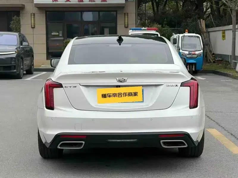 2023 Cadillac CT5 28T Luxury Standard Edition — миниатюра 5