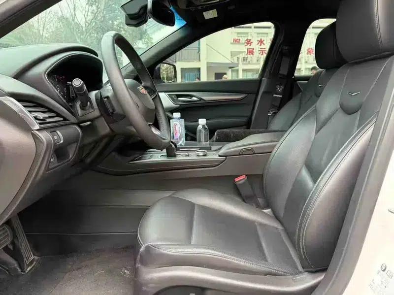 2023 Cadillac CT5 28T Luxury Standard Edition — миниатюра 8