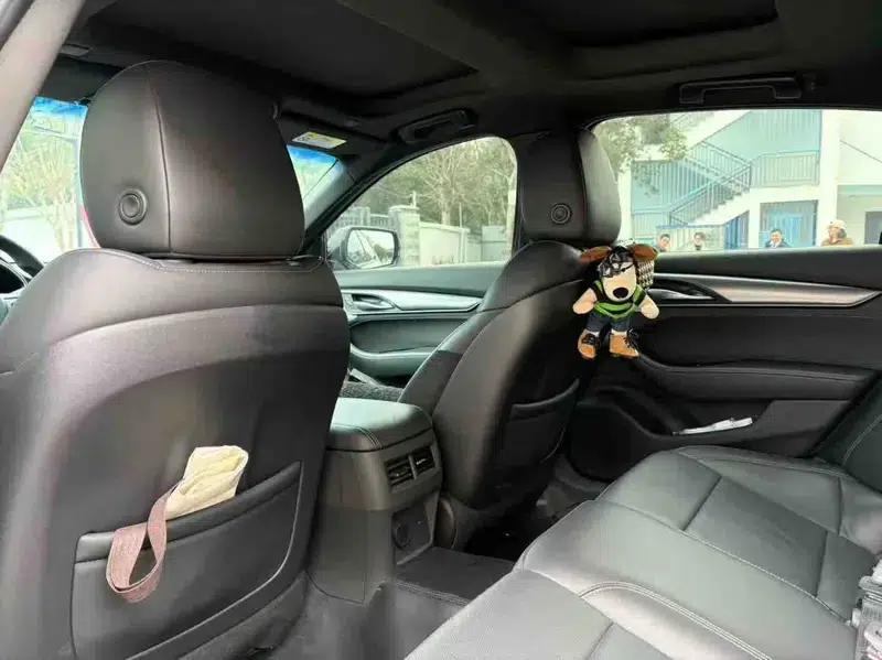 2023 Cadillac CT5 28T Luxury Standard Edition — миниатюра 9