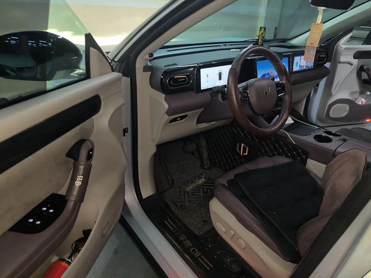 Leapmotor C11 2021 Deluxe Edition — миниатюра 16