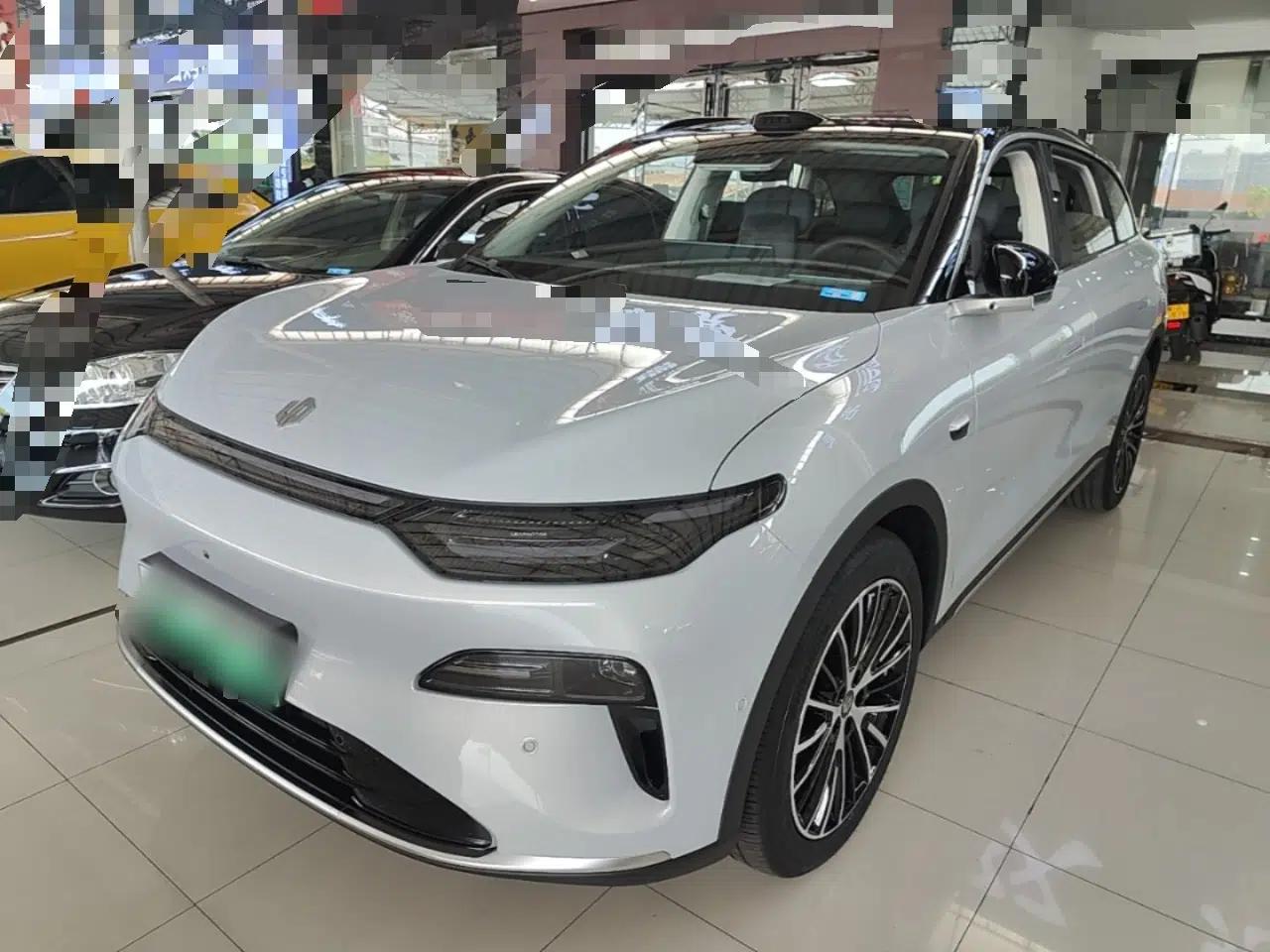 Leapmotor C11 2026 All-Electric 640 LiDAR Prestige Edition — миниатюра 1