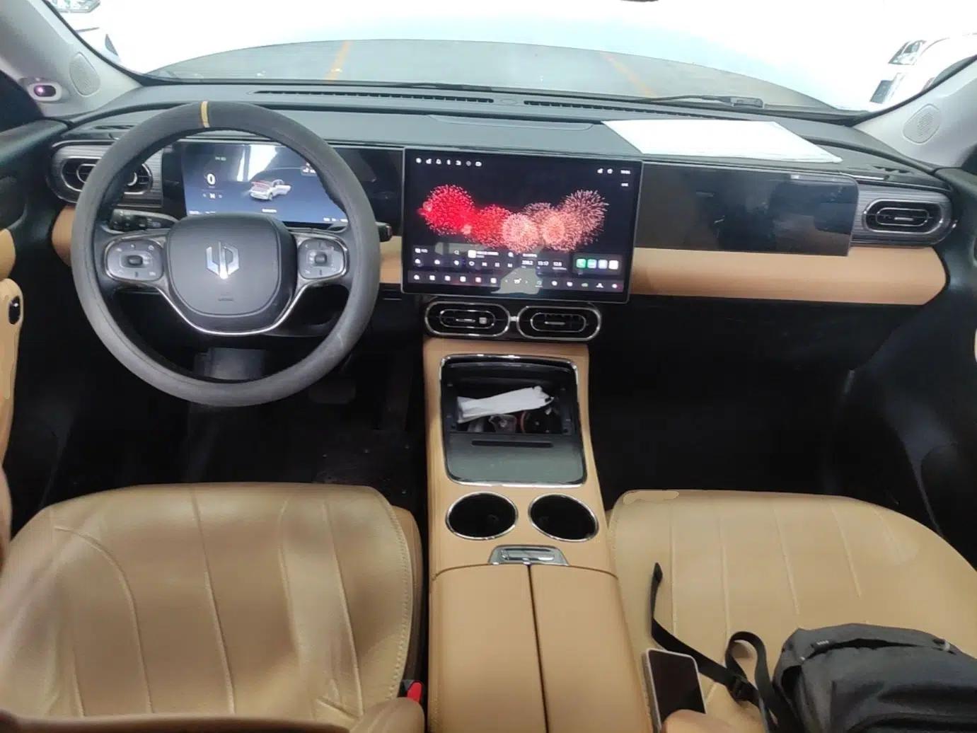 Leapmotor C11 2024 All-Electric 580 Luxury Edition — миниатюра 12