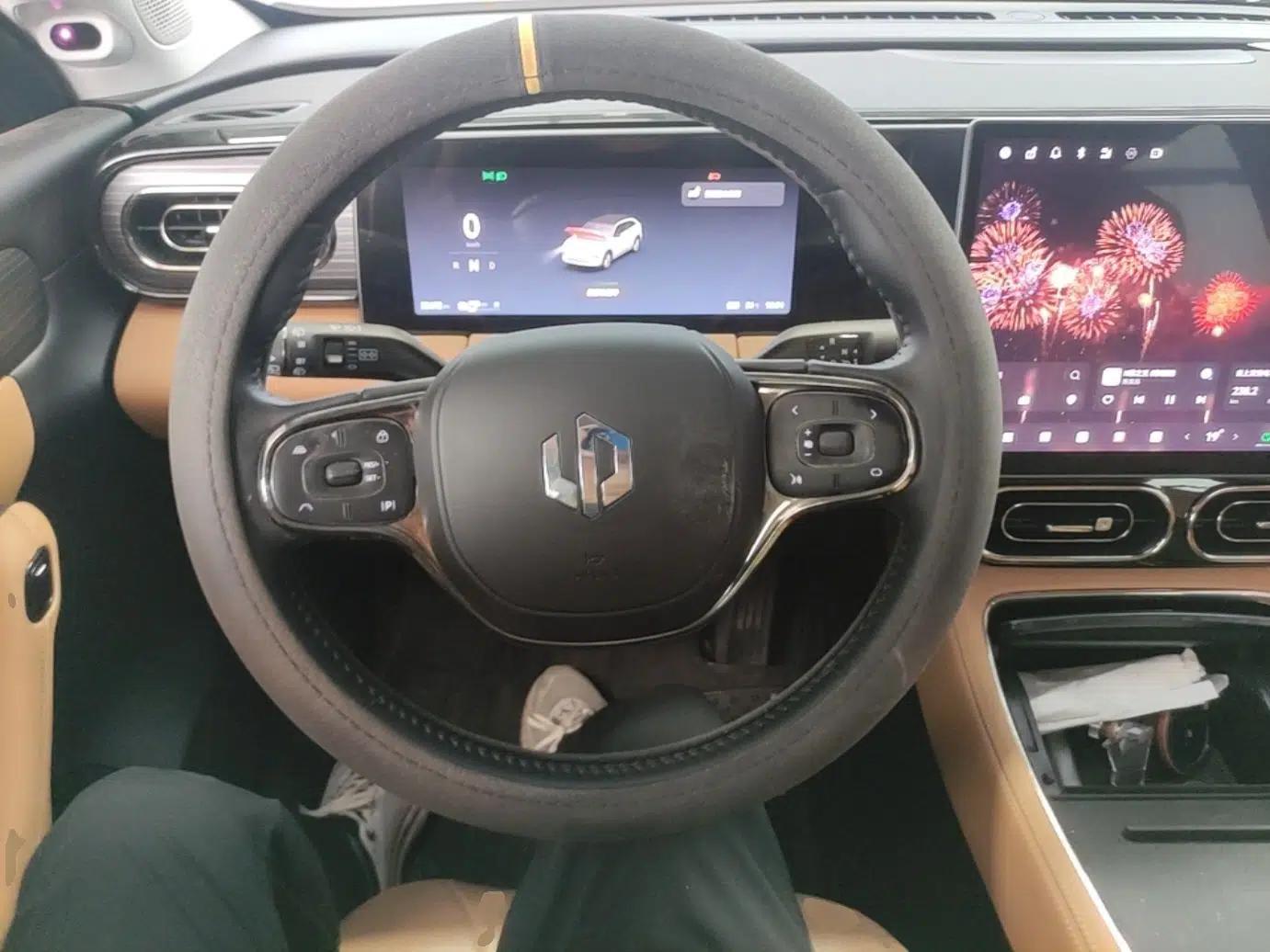 Leapmotor C11 2024 All-Electric 580 Luxury Edition — миниатюра 13