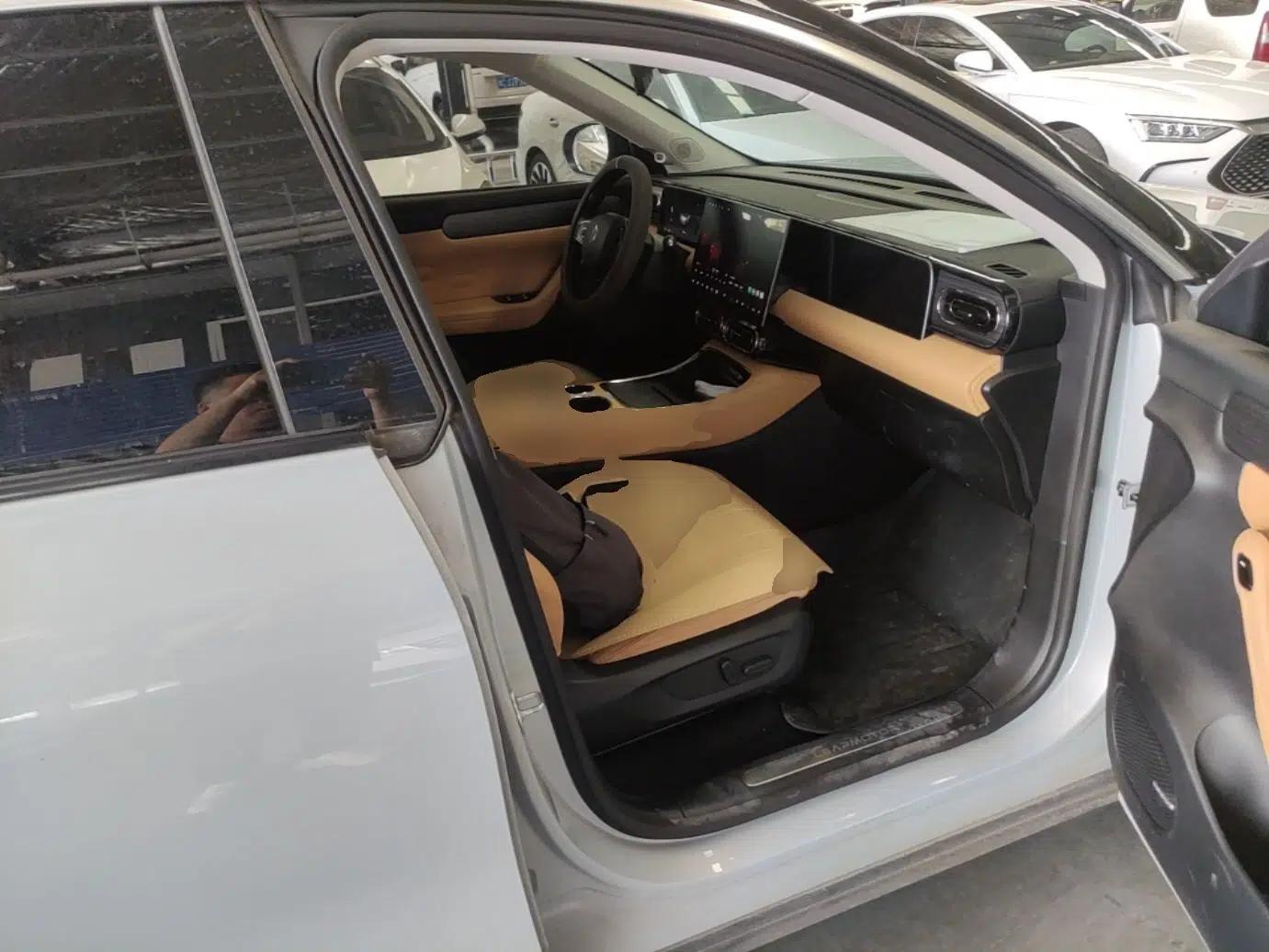 Leapmotor C11 2024 All-Electric 580 Luxury Edition — миниатюра 19