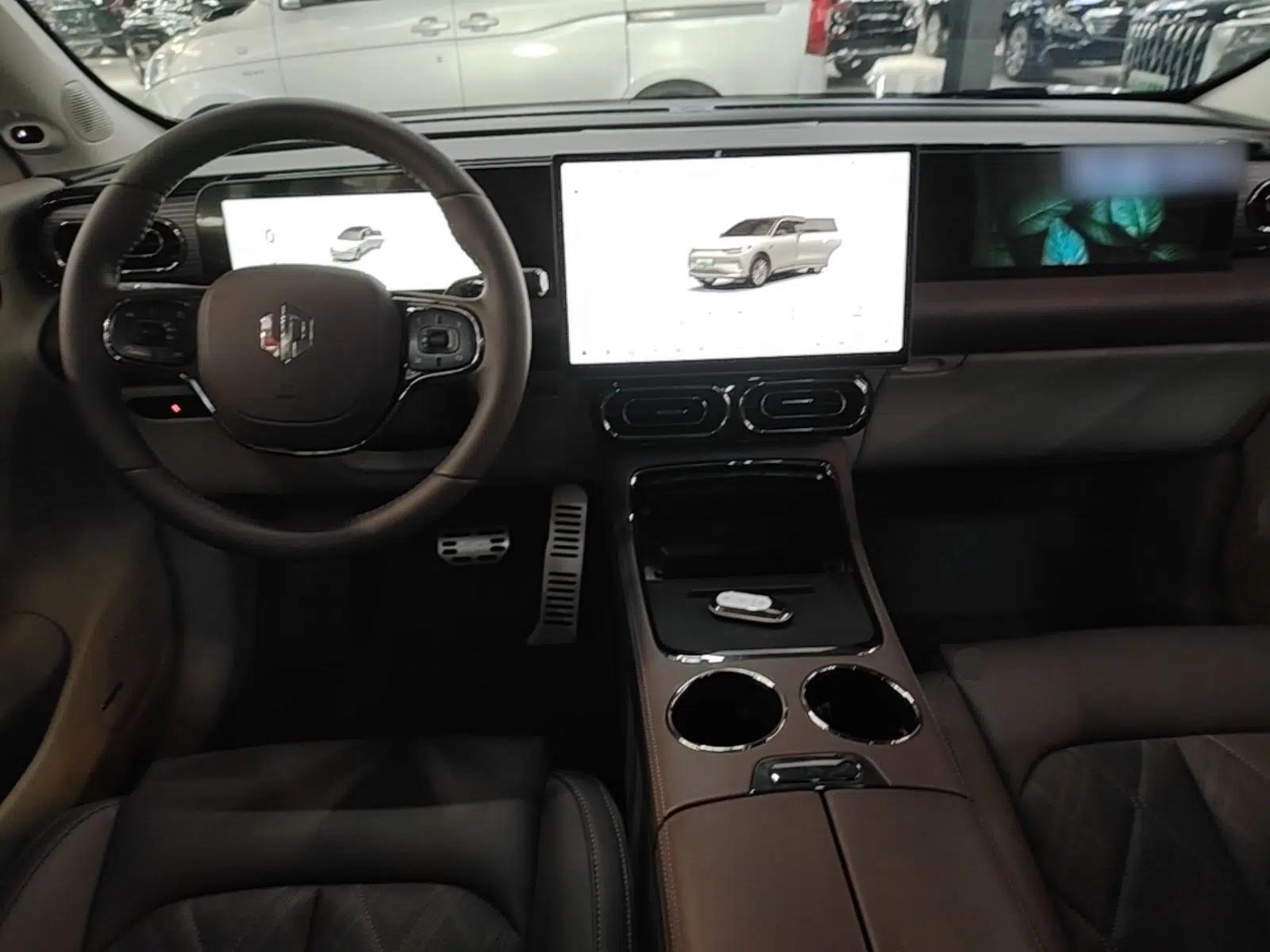 Leapmotor C11 2024 All-Electric 580 Luxury Edition — миниатюра 12