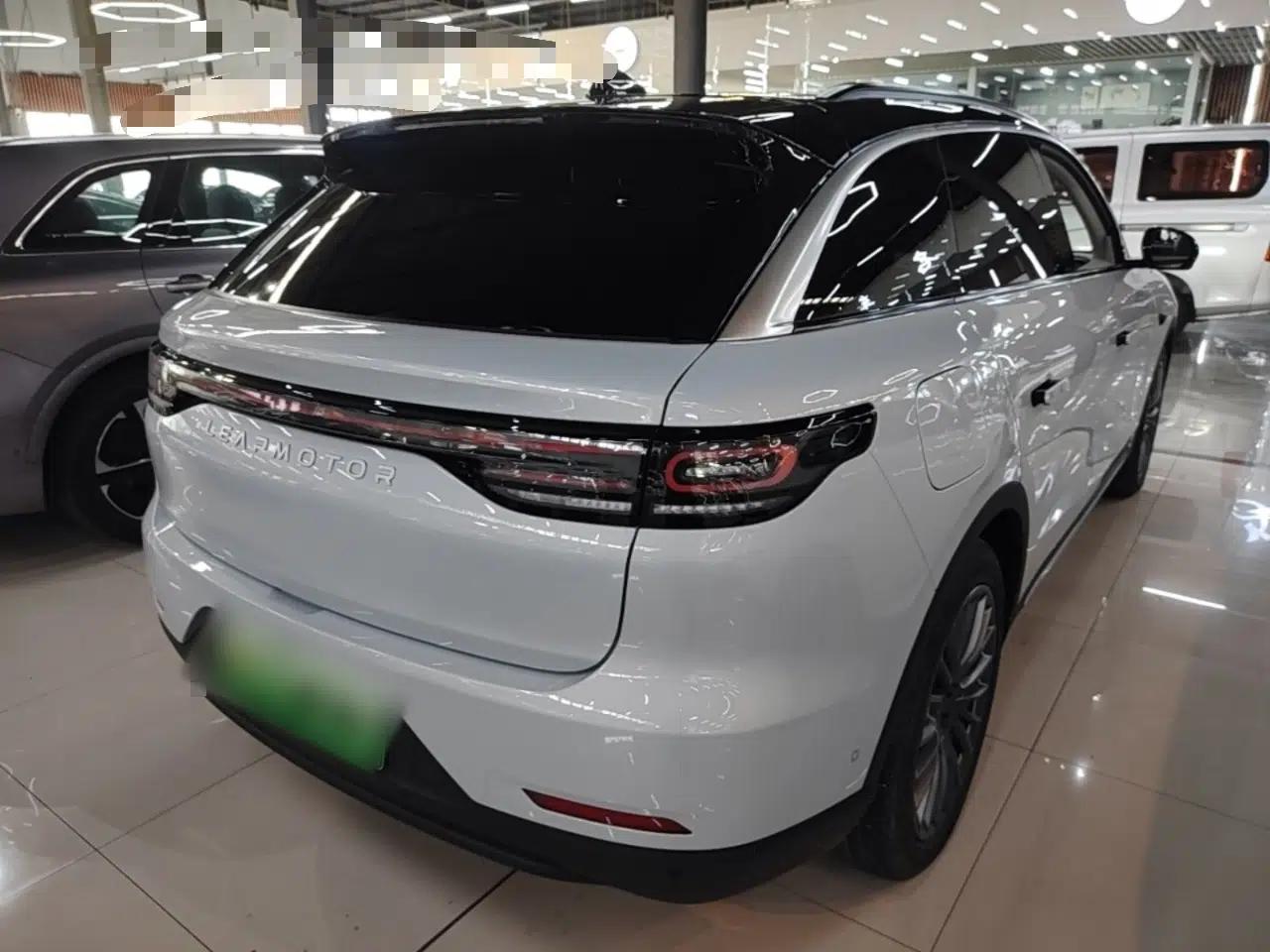 Leapmotor C11 2024 All-Electric 580 Luxury Edition — миниатюра 6