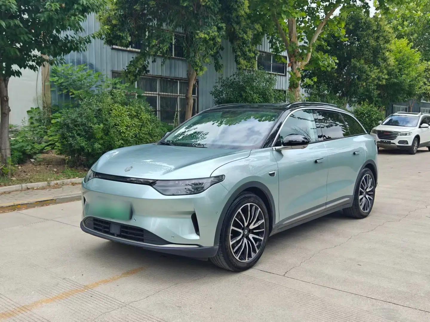 Leapmotor C11 2021 Deluxe Edition — миниатюра 1