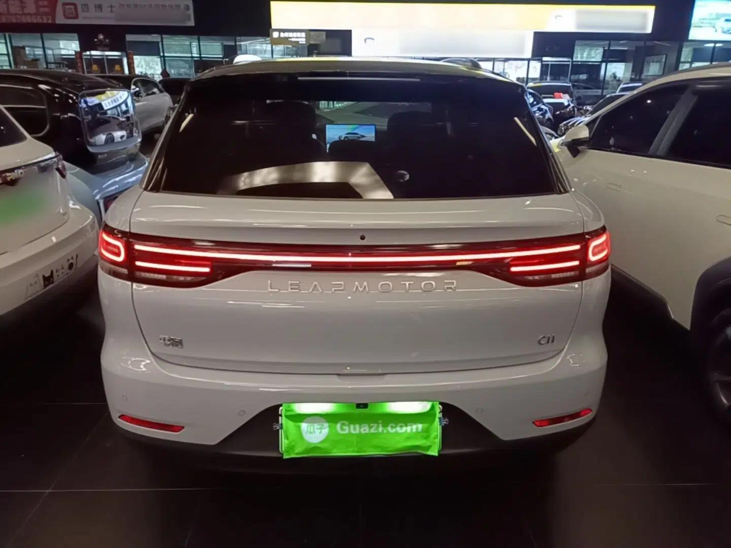Leapmotor C11 2026 All-Electric 640 LiDAR Prestige Edition — миниатюра 5