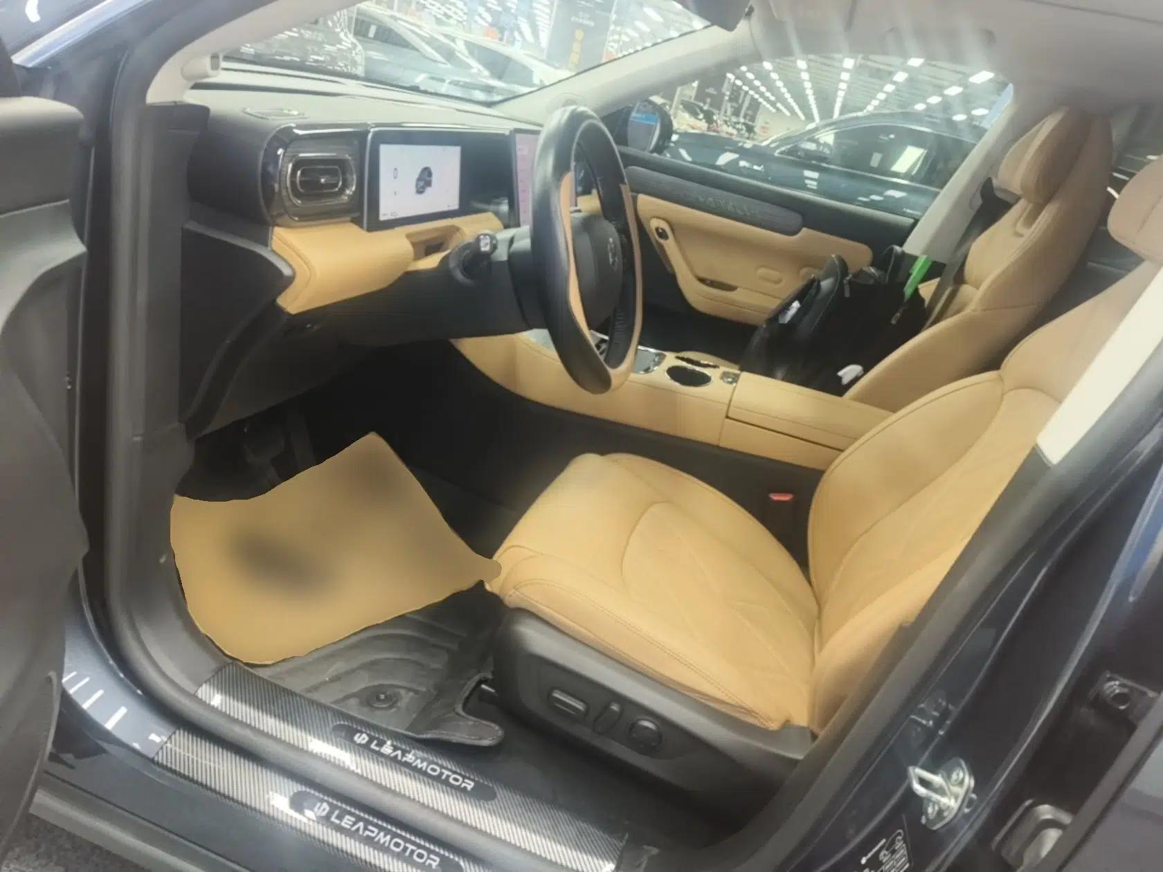 Leapmotor C11 2024 All-Electric 580 Luxury Edition — миниатюра 17