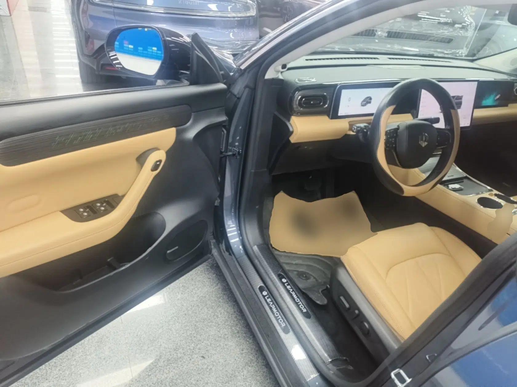 Leapmotor C11 2024 All-Electric 580 Luxury Edition — миниатюра 18