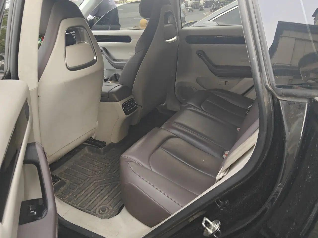 Leapmotor C11 2023 Extended-Range 285 Comfort Edition — миниатюра 17