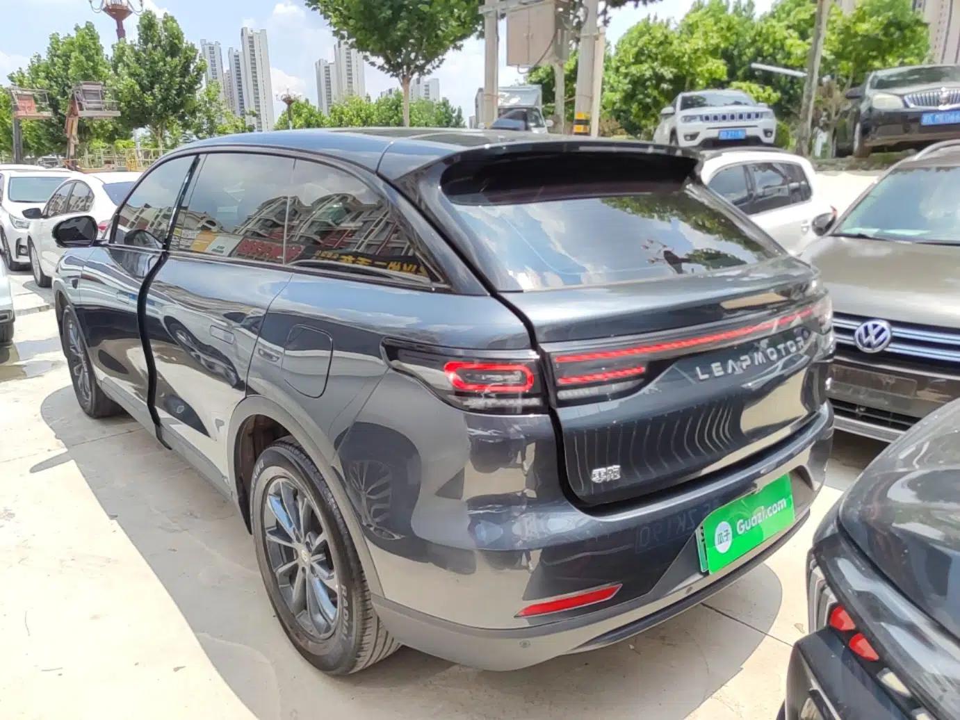 Leapmotor C11 2023 Range-Extended 180 Comfort Edition — миниатюра 4
