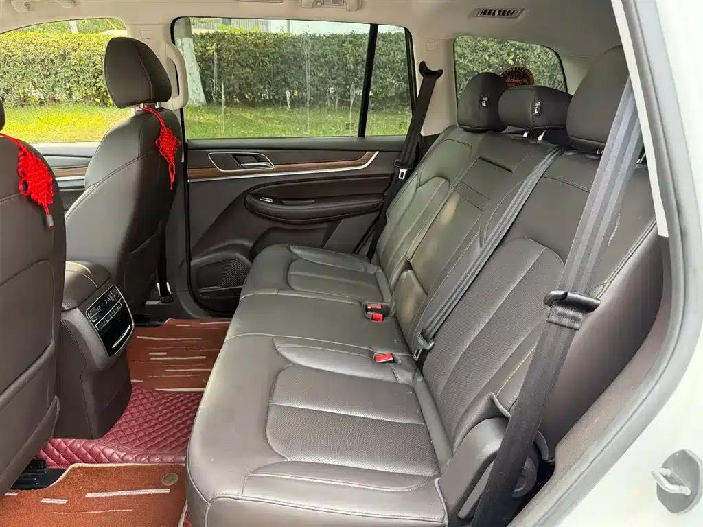 Roewe RX8 2019 30T Intelligent Connected 4WD Super Flagship Edition — миниатюра 12