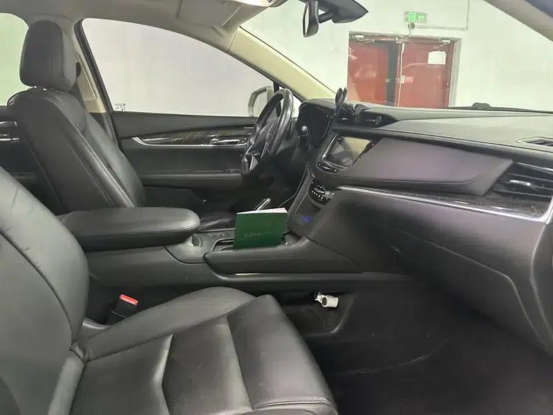 Cadillac XT5 2016 28T AWD Technical Edition — миниатюра 9