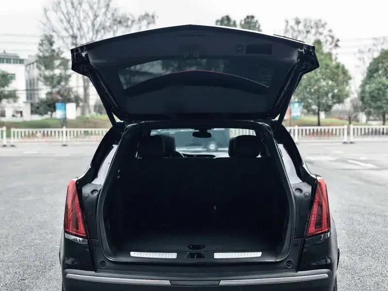 Cadillac XT5 2022 2.0T AWD Luxury — миниатюра 17