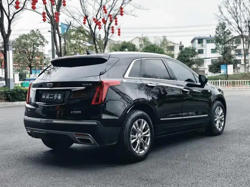 Cadillac XT5 2022 2.0T AWD Luxury — миниатюра 7