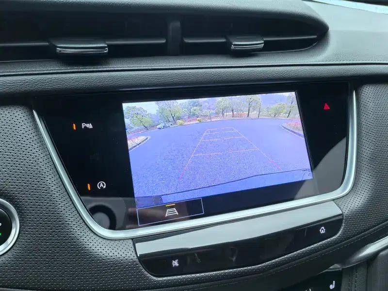 Cadillac XT5 2023 2.0T 2WD Fashion Edition — миниатюра 14