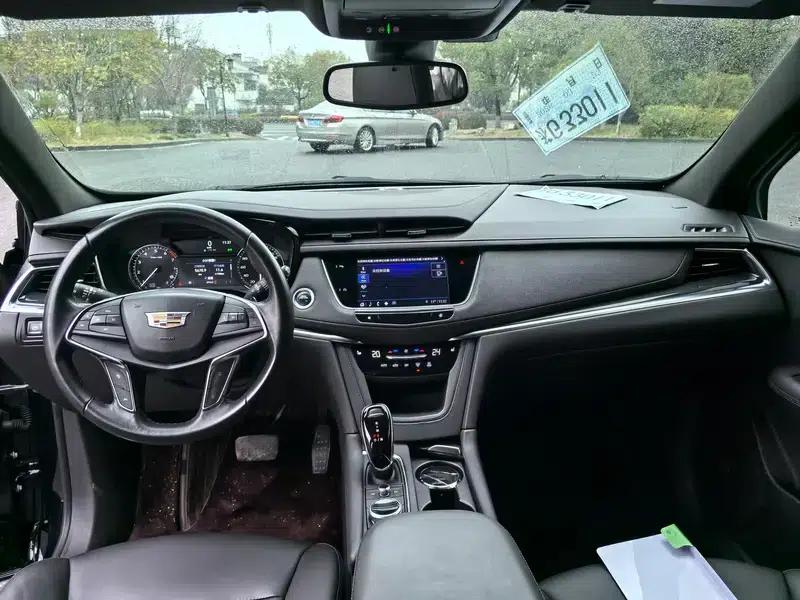 Cadillac XT5 2023 2.0T 2WD Fashion Edition — миниатюра 18