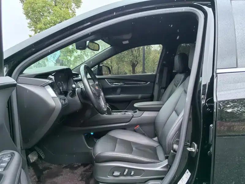 Cadillac XT5 2023 2.0T 2WD Fashion Edition — миниатюра 26