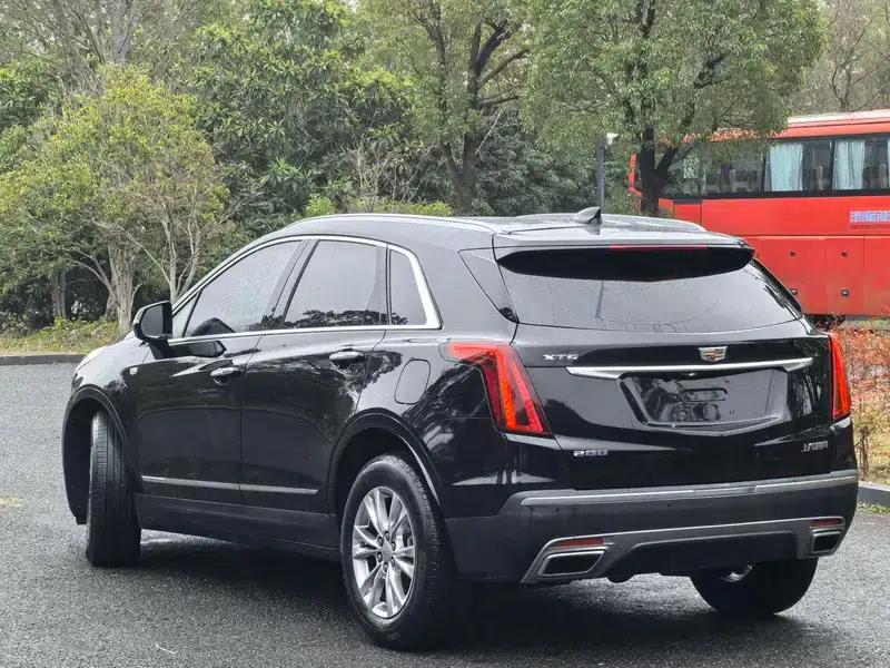 Cadillac XT5 2023 2.0T 2WD Fashion Edition — миниатюра 4