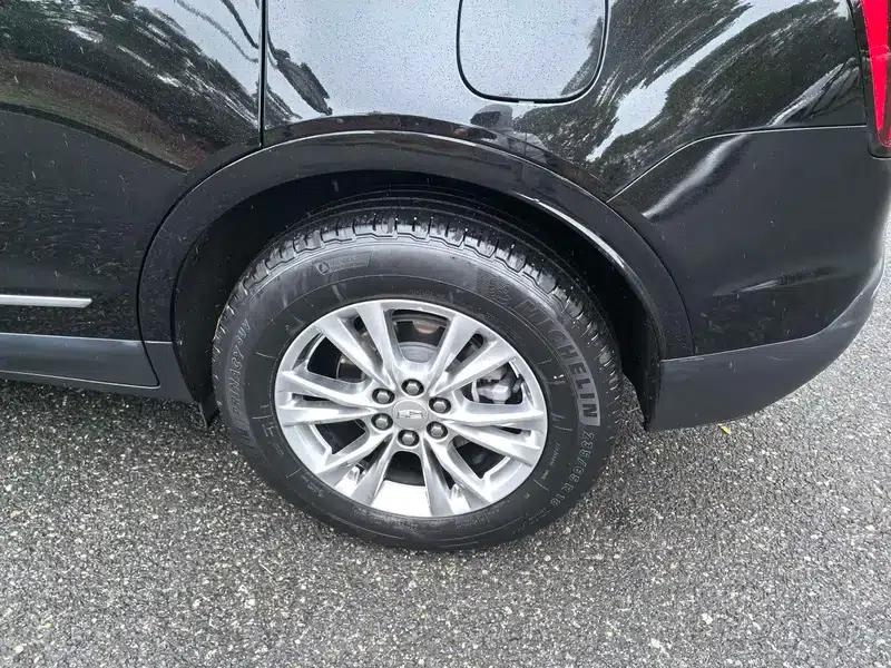 Cadillac XT5 2023 2.0T 2WD Fashion Edition — миниатюра 9