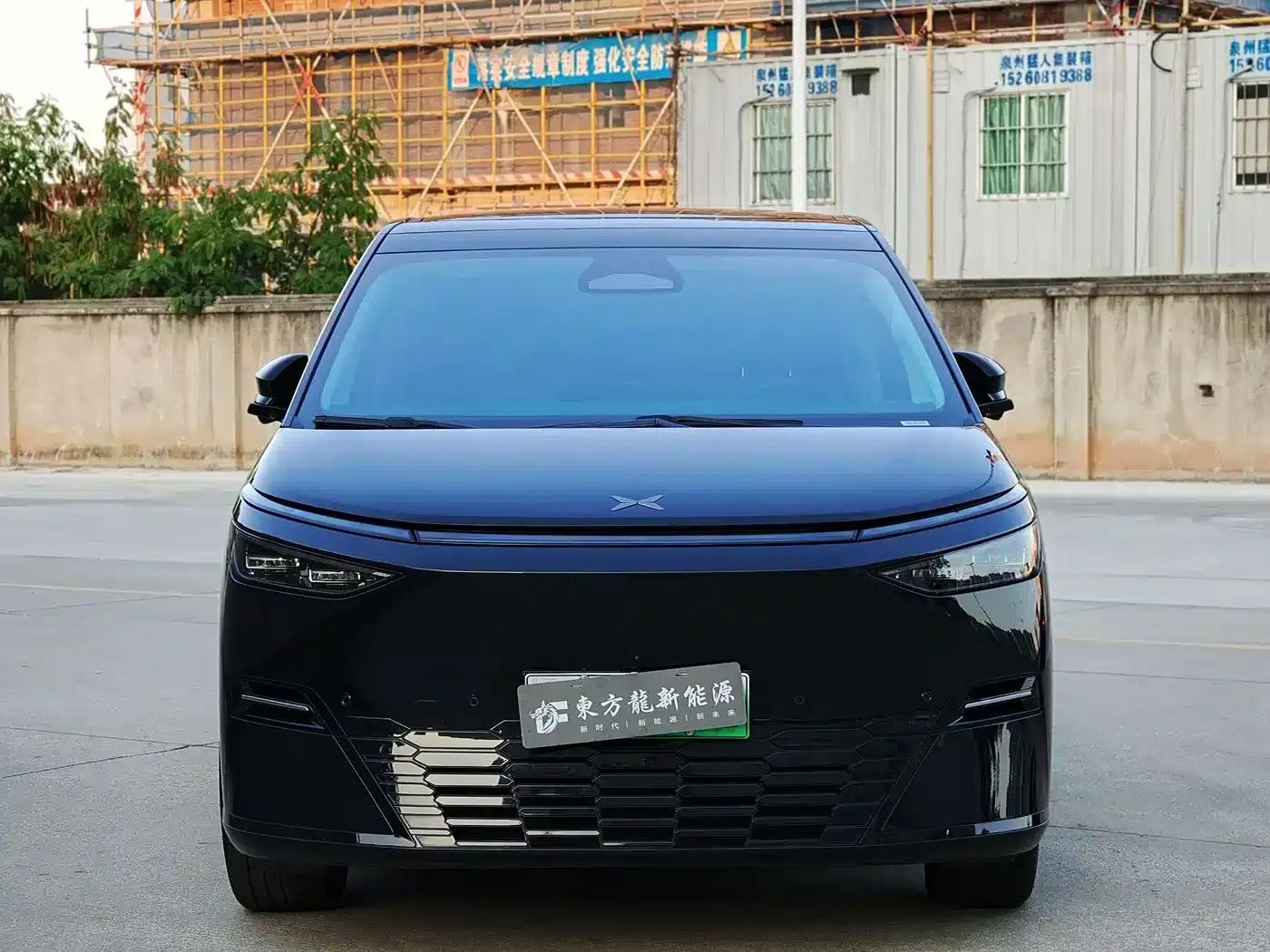 XPeng X9 2025 Pure Electric Model with a Maximum Range of 740km — миниатюра 3