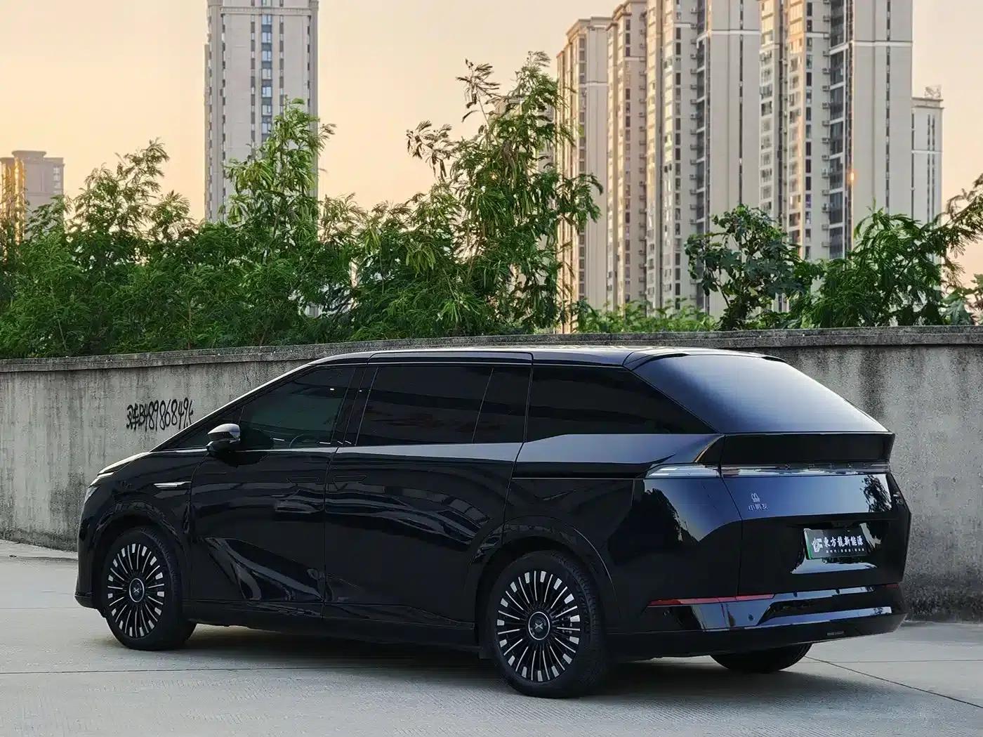 XPeng X9 2025 Pure Electric Model with a Maximum Range of 740km — миниатюра 7
