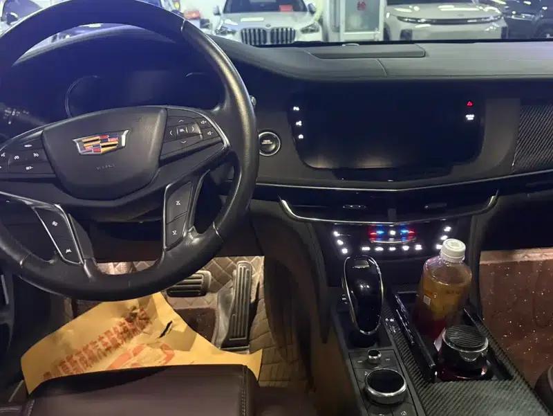 2022 Cadillac CT6 28T Premium — миниатюра 5