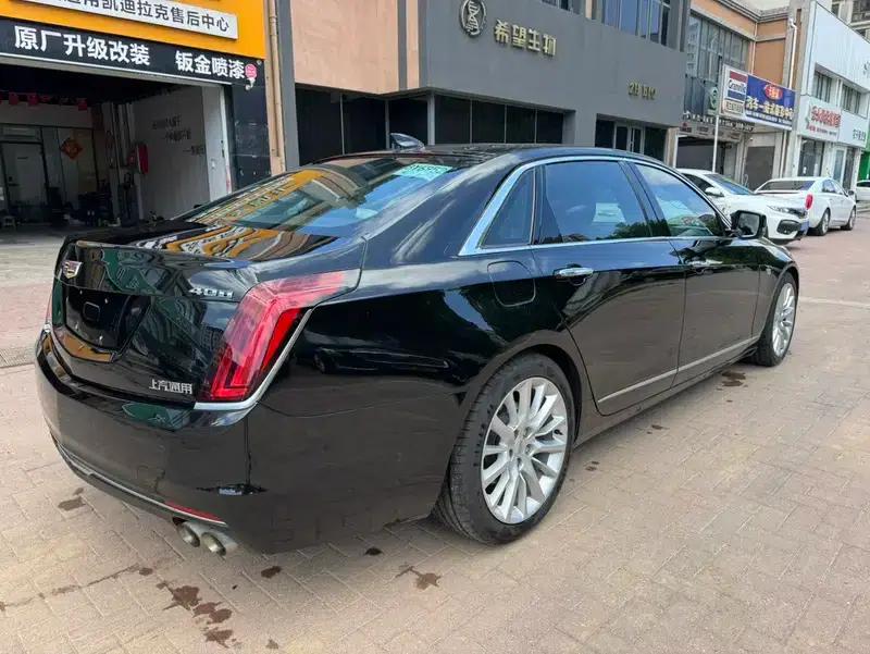 2017 Cadillac CT6 40T Luxury — миниатюра 6
