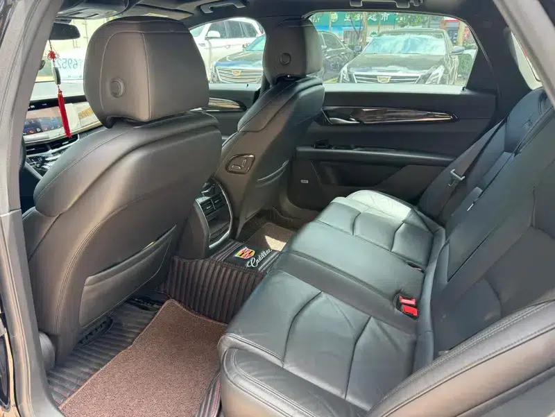 2017 Cadillac CT6 40T Luxury — миниатюра 9