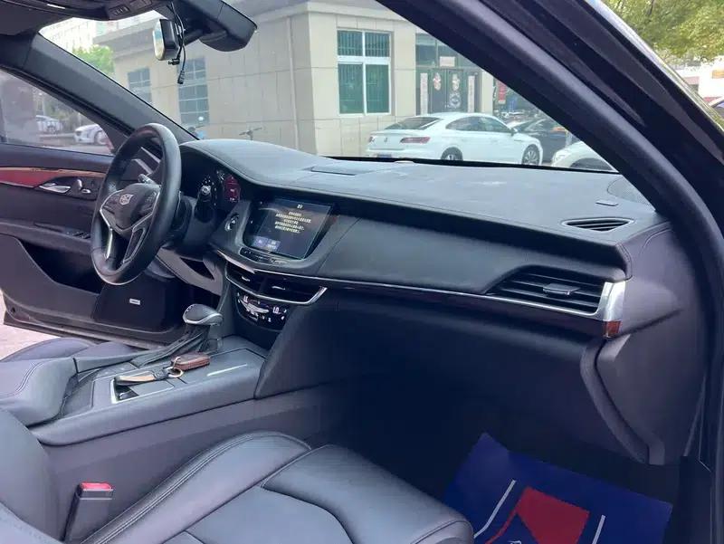 2017 Cadillac CT6 28T Elite — миниатюра 22