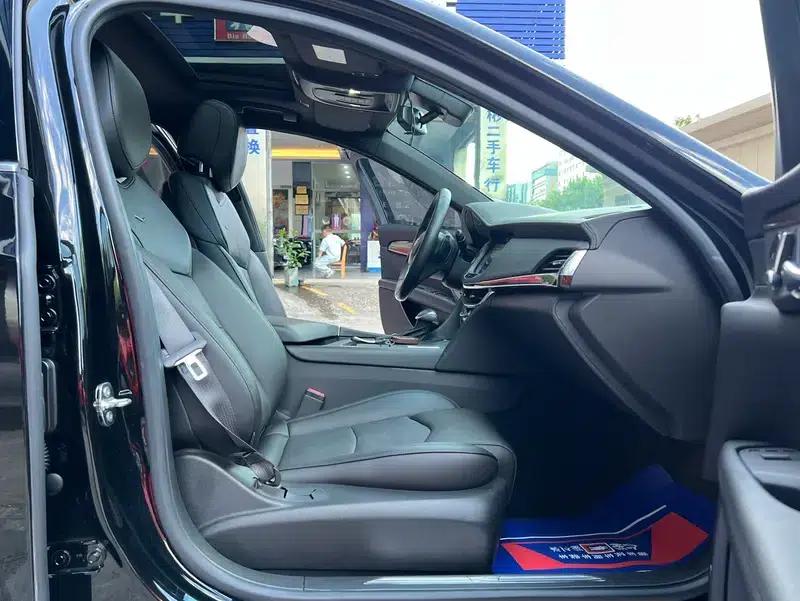 2017 Cadillac CT6 28T Elite — миниатюра 27