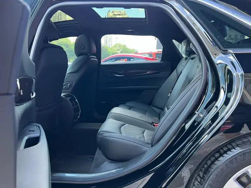2017 Cadillac CT6 28T Elite — миниатюра 28