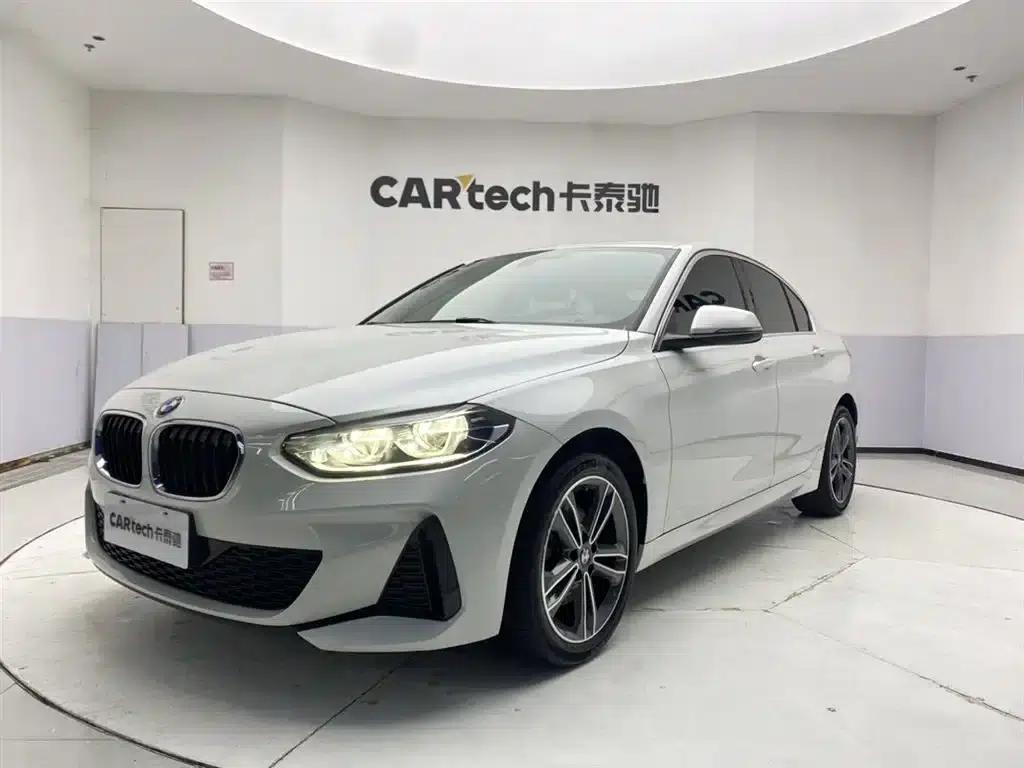 2020 BMW 1 Series 120i M Sport Package — миниатюра 1