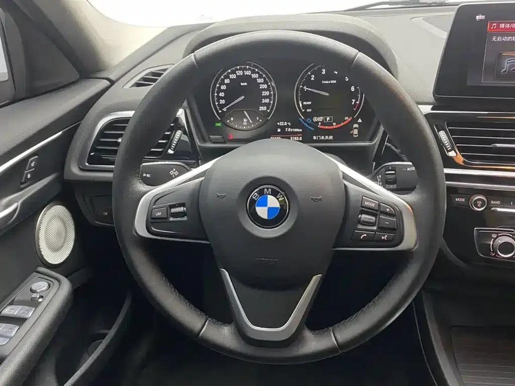 2020 BMW 1 Series 120i M Sport Package — миниатюра 17