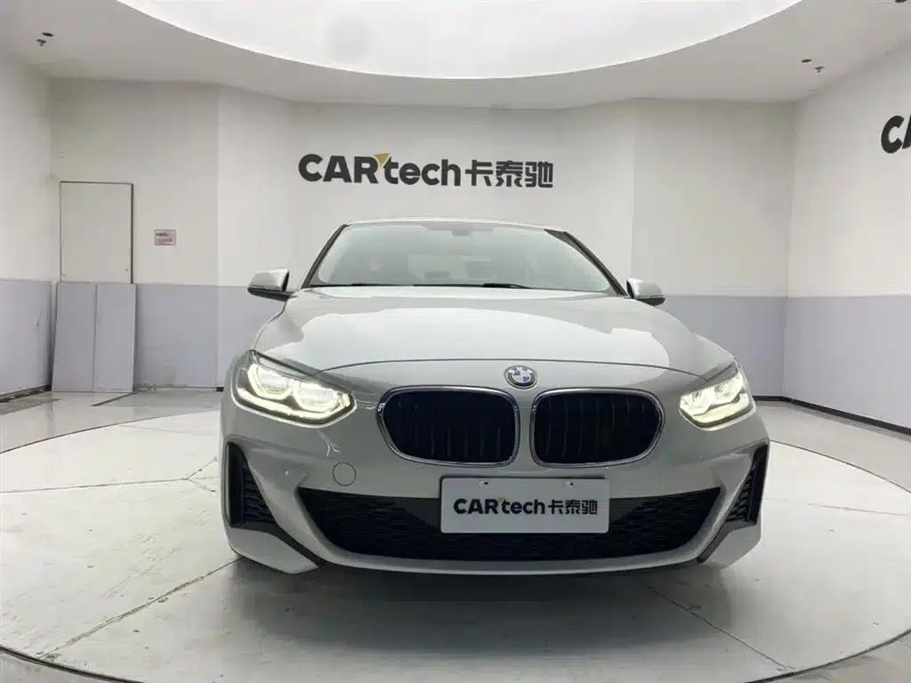 2020 BMW 1 Series 120i M Sport Package — миниатюра 3