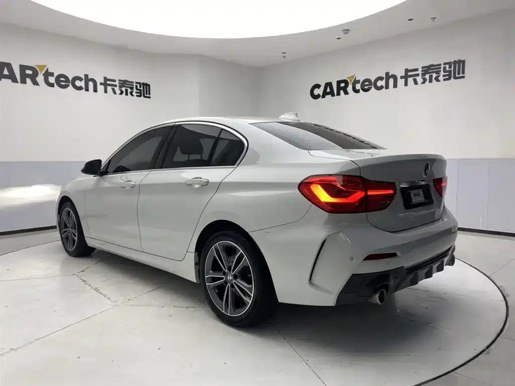 2020 BMW 1 Series 120i M Sport Package — миниатюра 7