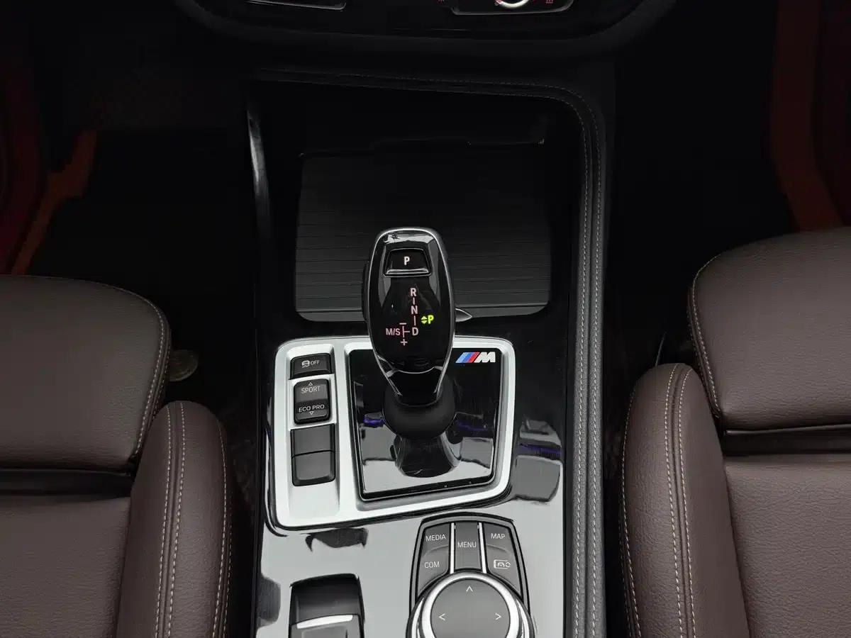 BMW 1 Series 2021 Facelift 120i M Sport Shadow Edition — миниатюра 14