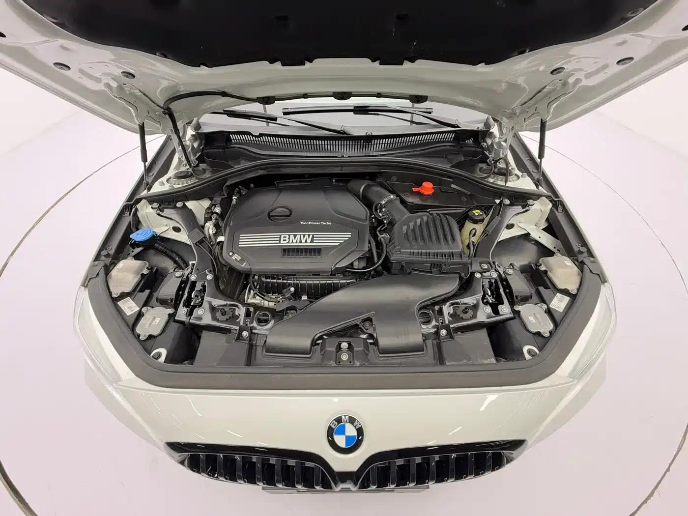 BMW 1 Series 2021 Facelift 120i M Sport Shadow Edition — миниатюра 9