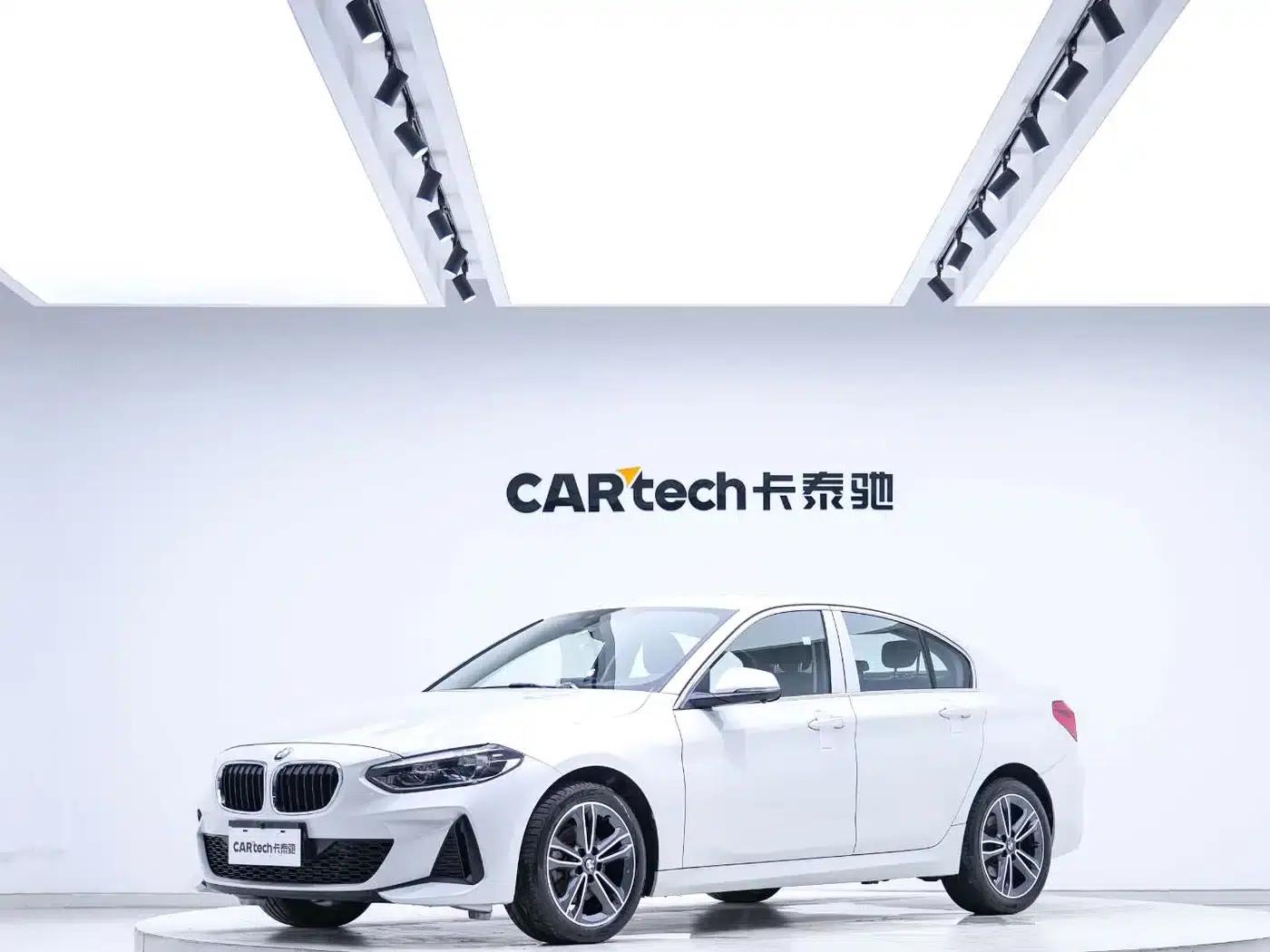 2023 BMW 1 Series 120i M Sport — миниатюра 1