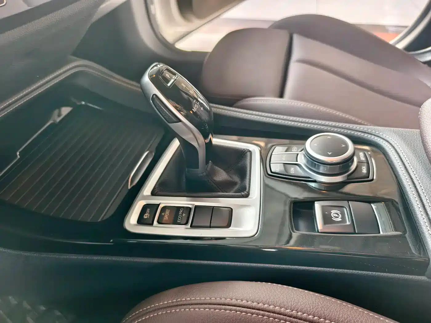 2021 BMW 1 Series 120i M Sport — миниатюра 8